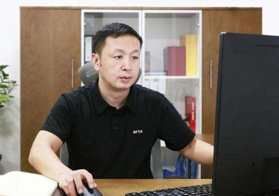 胡磊王欣小说叫什么名字，胡磊