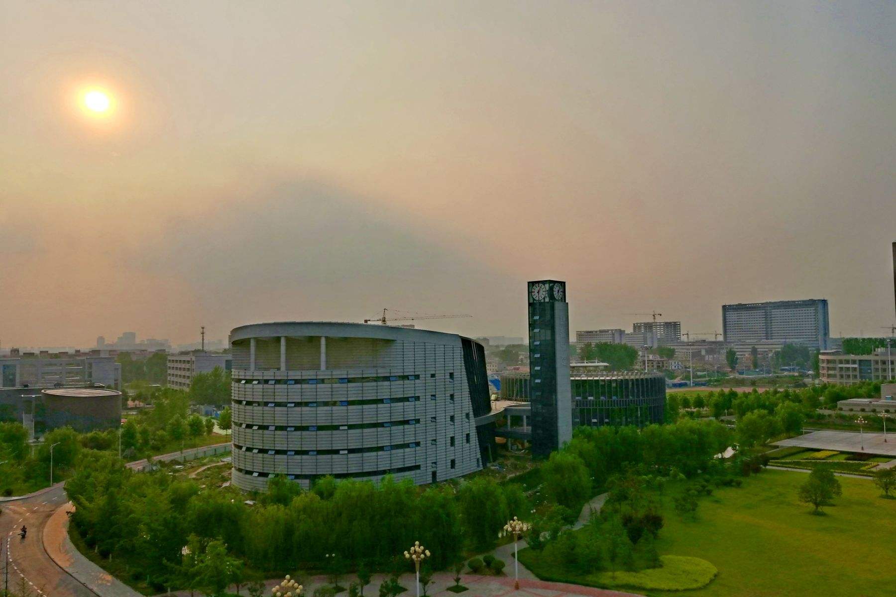 河南金融财政学院官网,河南金融 河南金融财政学院官网,河南金融