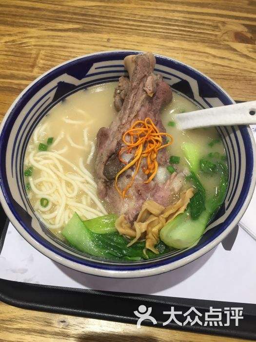 丹尼斯吴好大一根，好大一根