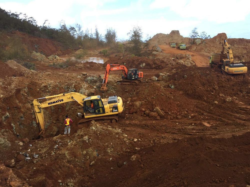 印尼红土镍矿，红土镍矿