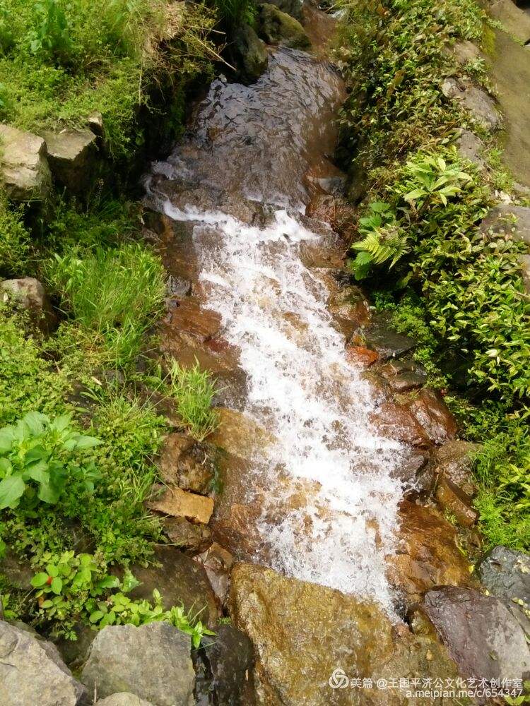 红泥屋演员表介绍，红泥屋