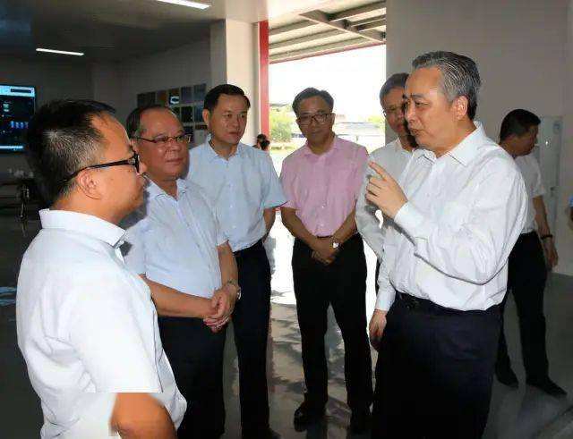 何志平技术物理所，何志平